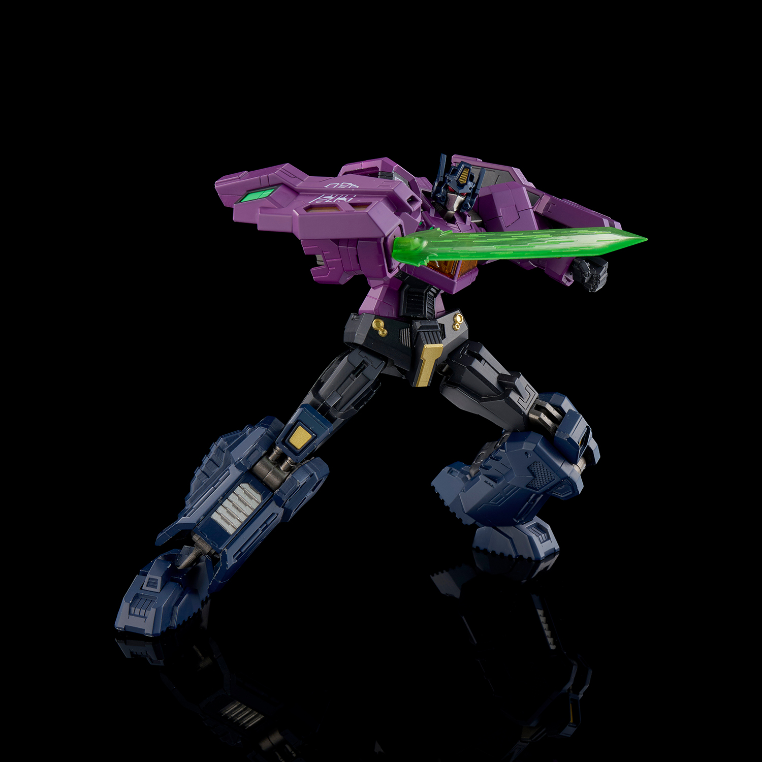 [Furai Model] Shattered Glass Optimus Prime (ver. #2008)